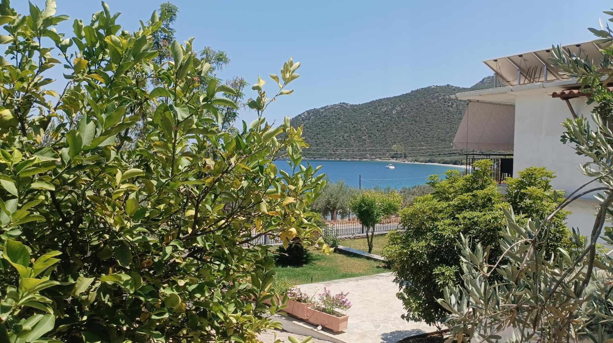 Studios Zaritsi Tiros Exterior photo